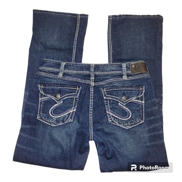 Silver Jeans Suki Flap pocket 17" flare leg medium wash distressed jeans - Picture 5 of 10